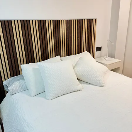 Apartament Manurodri